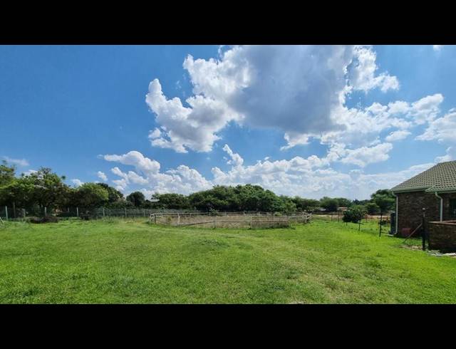FARM FOR SALE IN MNANDI